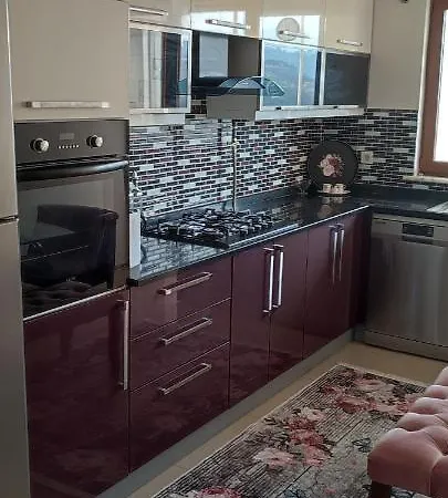 Apartment Hidden Heaven *